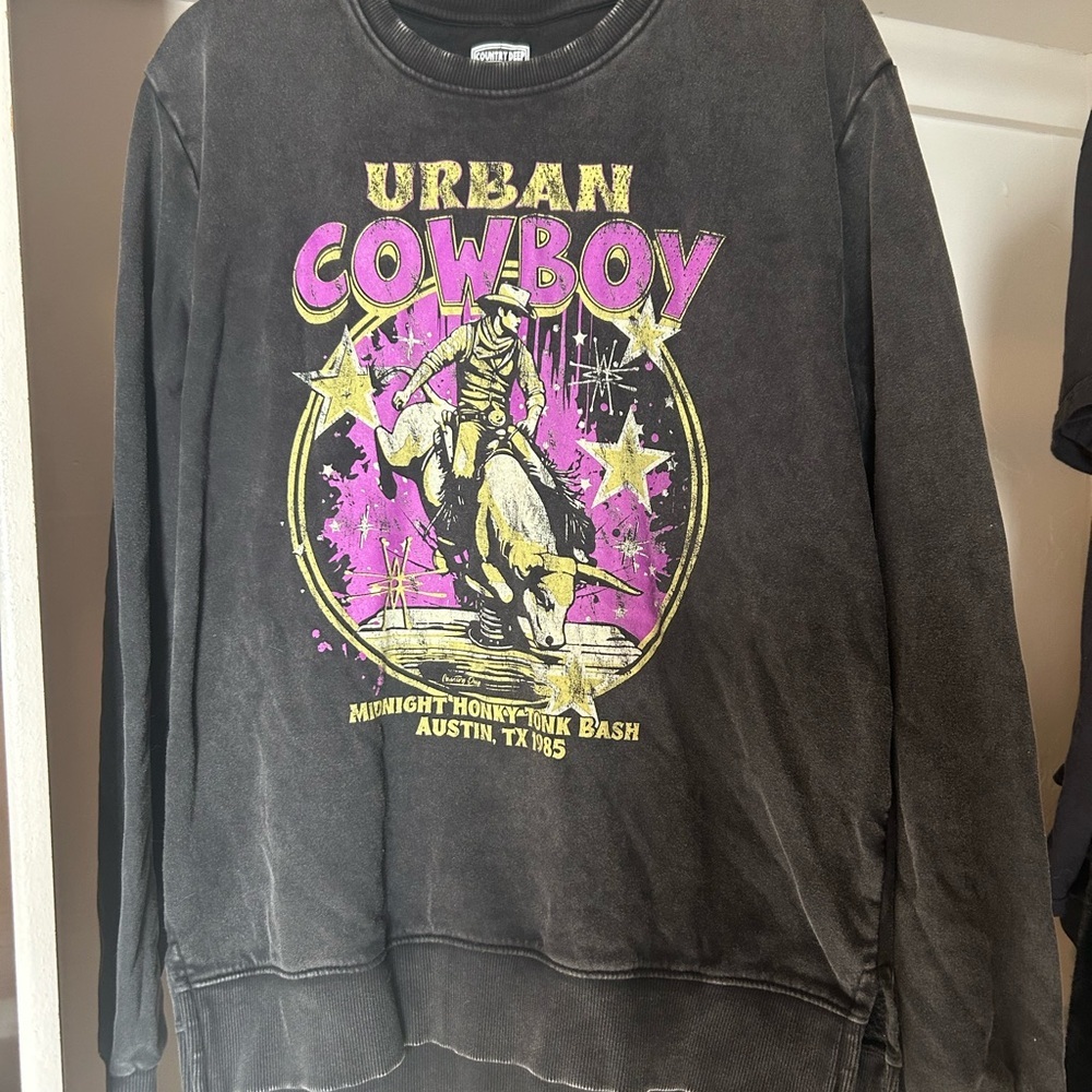 Country deep Urban Cowboy Graphic Sweater - Black